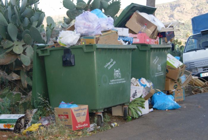 Valsequillo resuelve definitivamente el contrato de limpieza viaria y recogida de residuos con FCC